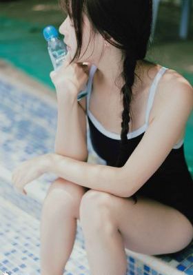 法国色情巜放荡的女仆_爱奇艺VIP神马影院手机在线