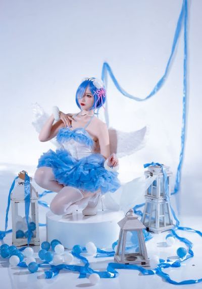 青青草原精品视频资源_BD完整视频观看