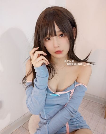 欧美吻戏片段免费观看_HD高清免费观看