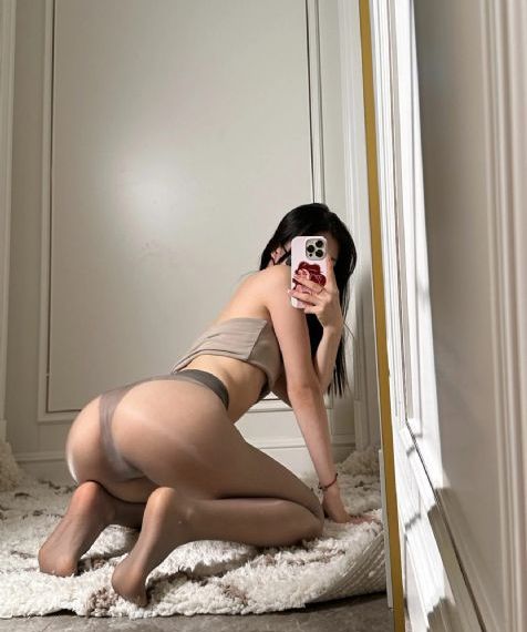 欧美美臀写真_蓝光HD在线观看