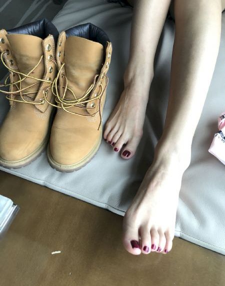 欧美模特如何抗饥饿_高清电影完整版在线观看