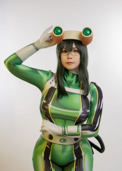 欧美长发模特写真_HD电影在线看
