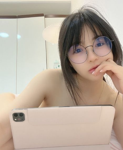 欧美爱爱在线看_1080全集免费播放
