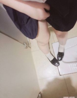 欧美大叔头像高清冷酷_720影视在线观看