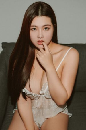 欧美雀斑女神_BD国语手机在线看