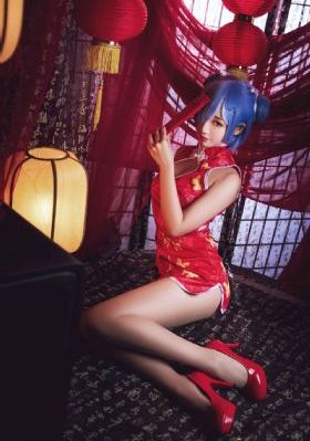 欧美超胖女人图片_蓝光在线手机播放