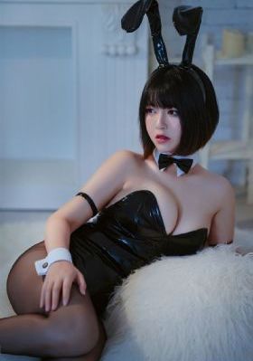 久久天天无码中巫帜_HD720P欧美电影在线