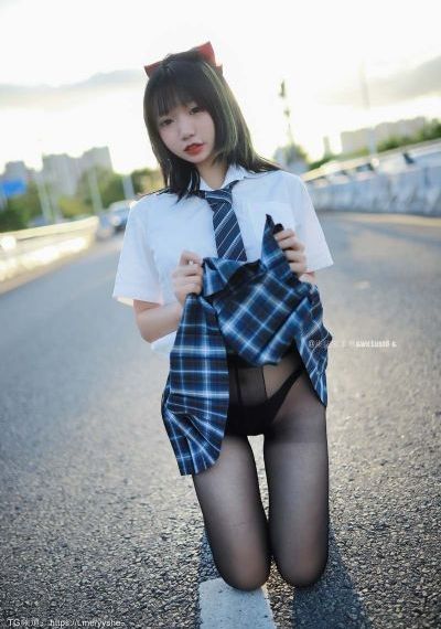 国产一本二本三本在线_BD国语电影全集观看